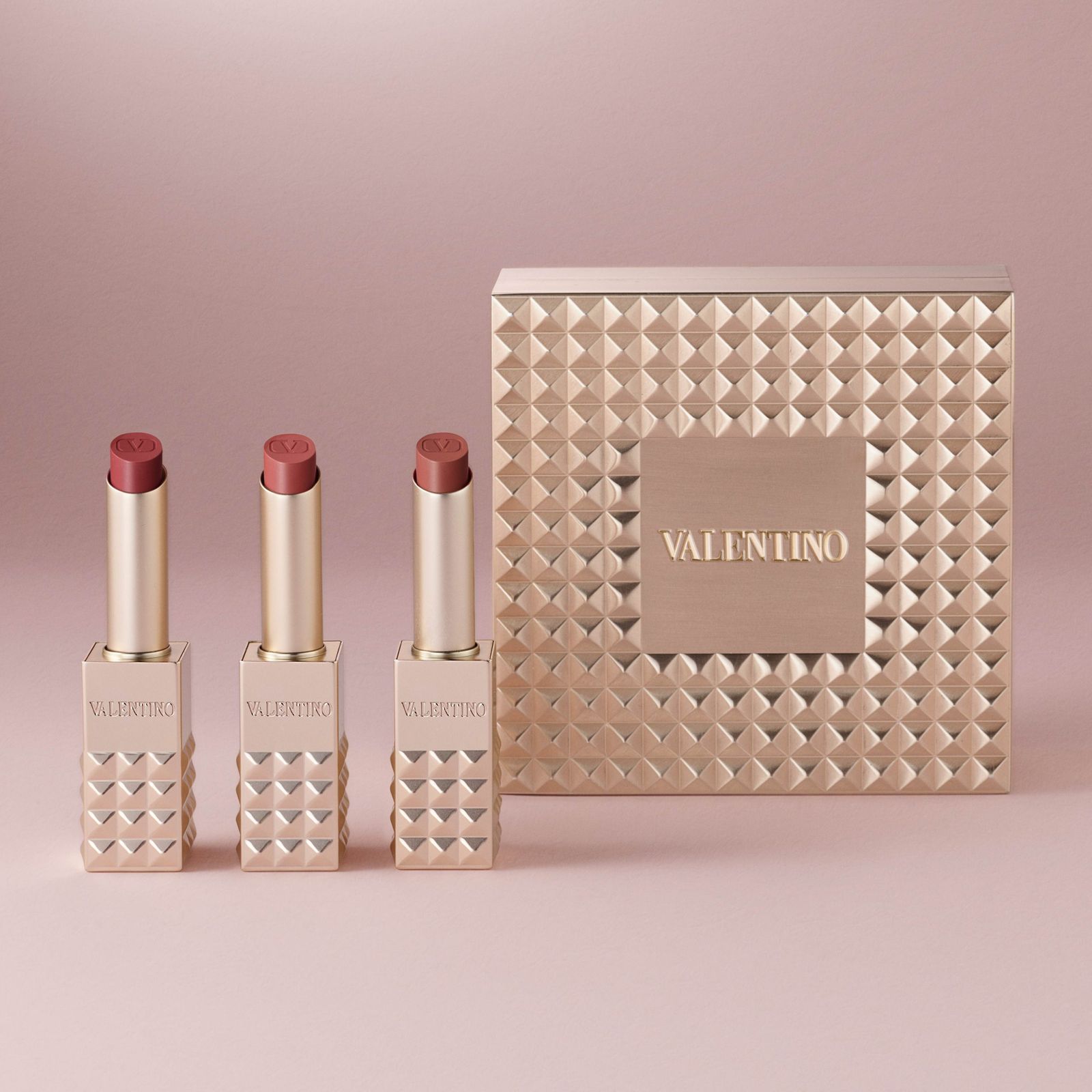 ヴァレンティノ ビューティ」のアイコンリップ3本セット 煌めく限定