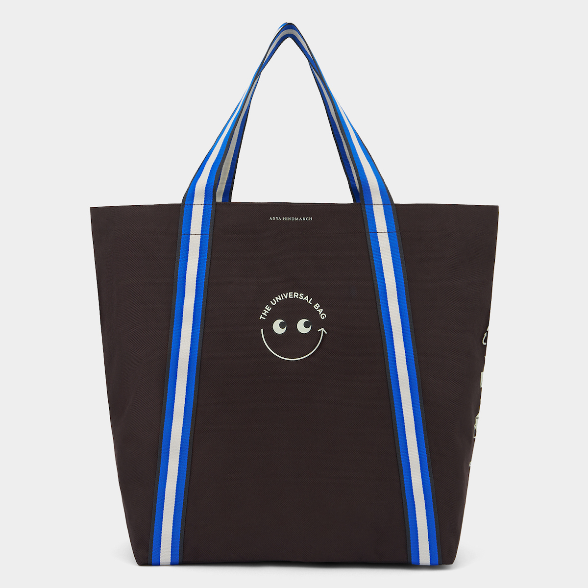 アニヤ・ハインドマーチ」がついにオリジナルの“ユニバーサルバッグ”を