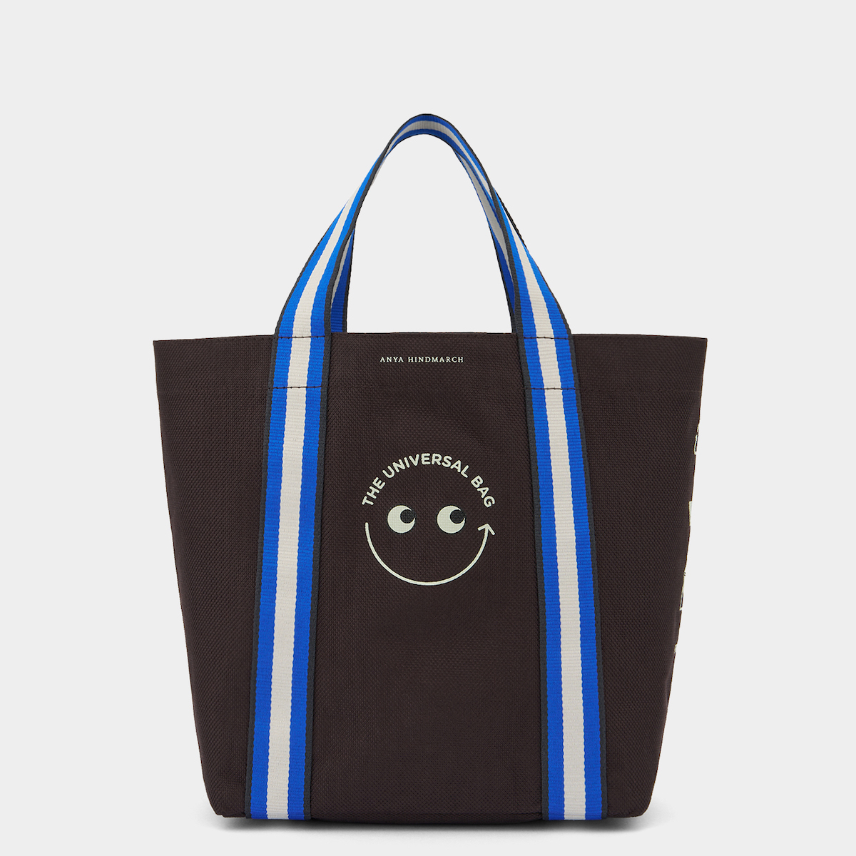 アニヤ・ハインドマーチ」がついにオリジナルの“ユニバーサルバッグ”を