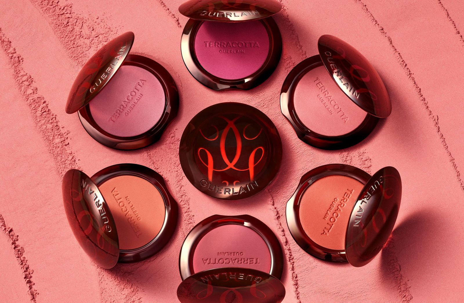 ゲラン」の“テラコッタ”コレクションが日本上陸 ヘルシーな輝きを