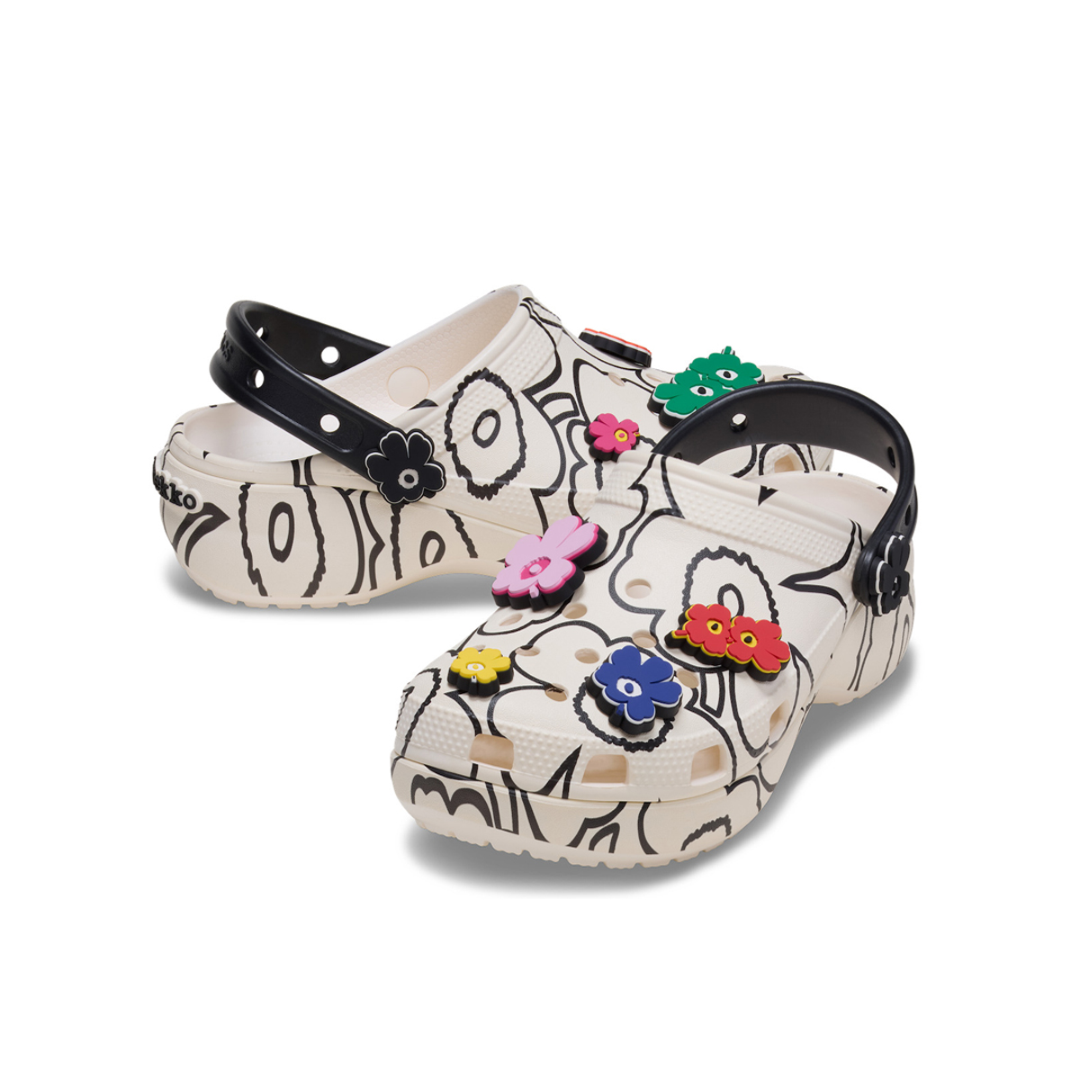 マリメッコ」と「クロックス」が初のコラボ 親子で楽しめる花柄の
