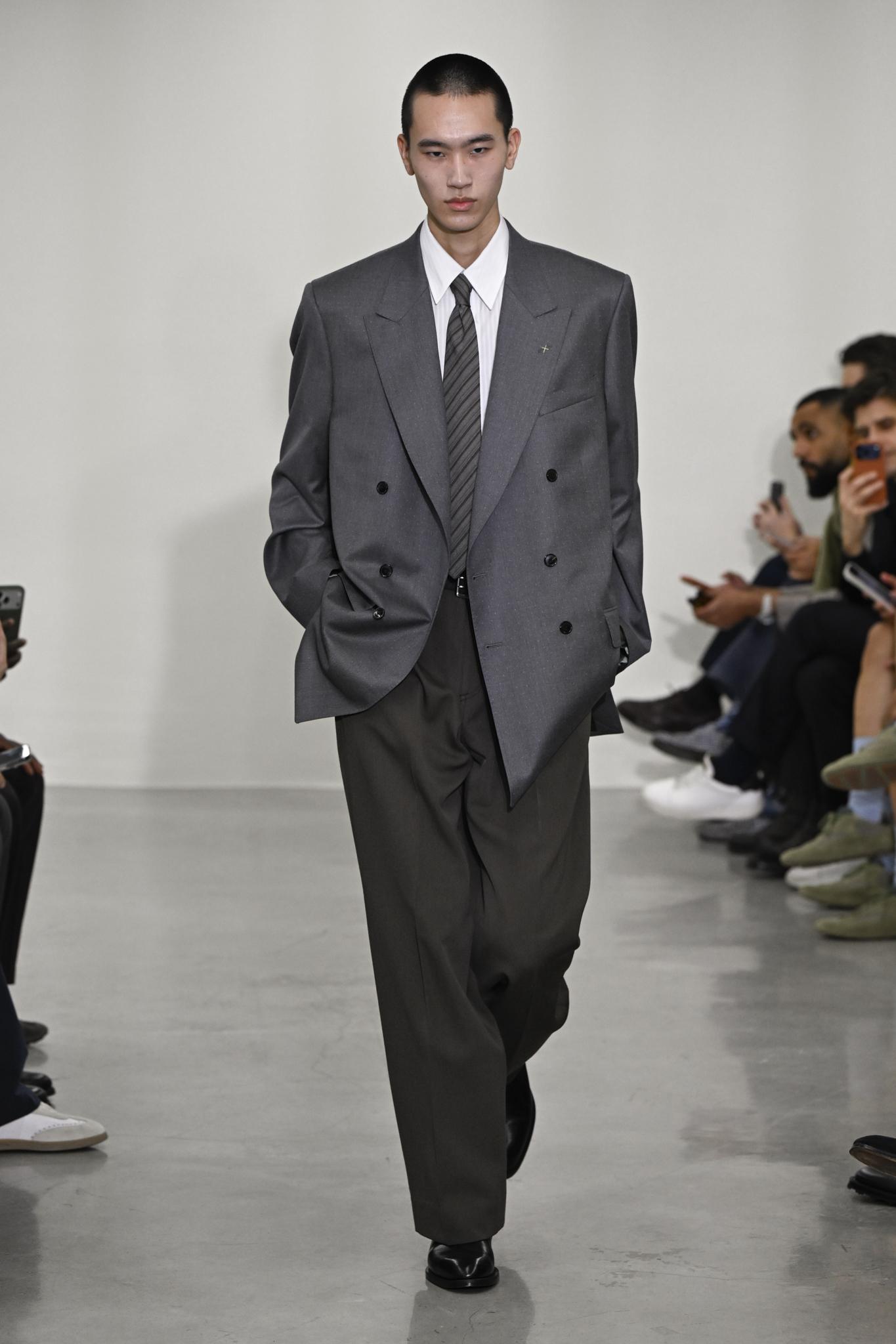 ルック】「ポール・スミス」2026-27年秋冬メンズ・コレクション - WWDJAPAN