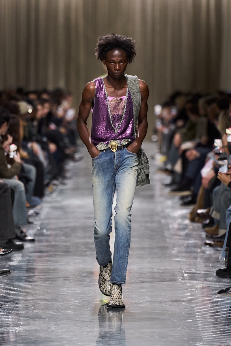 ディオール」メンズは“異質“を大胆にミックス 批判やリスクを恐れない