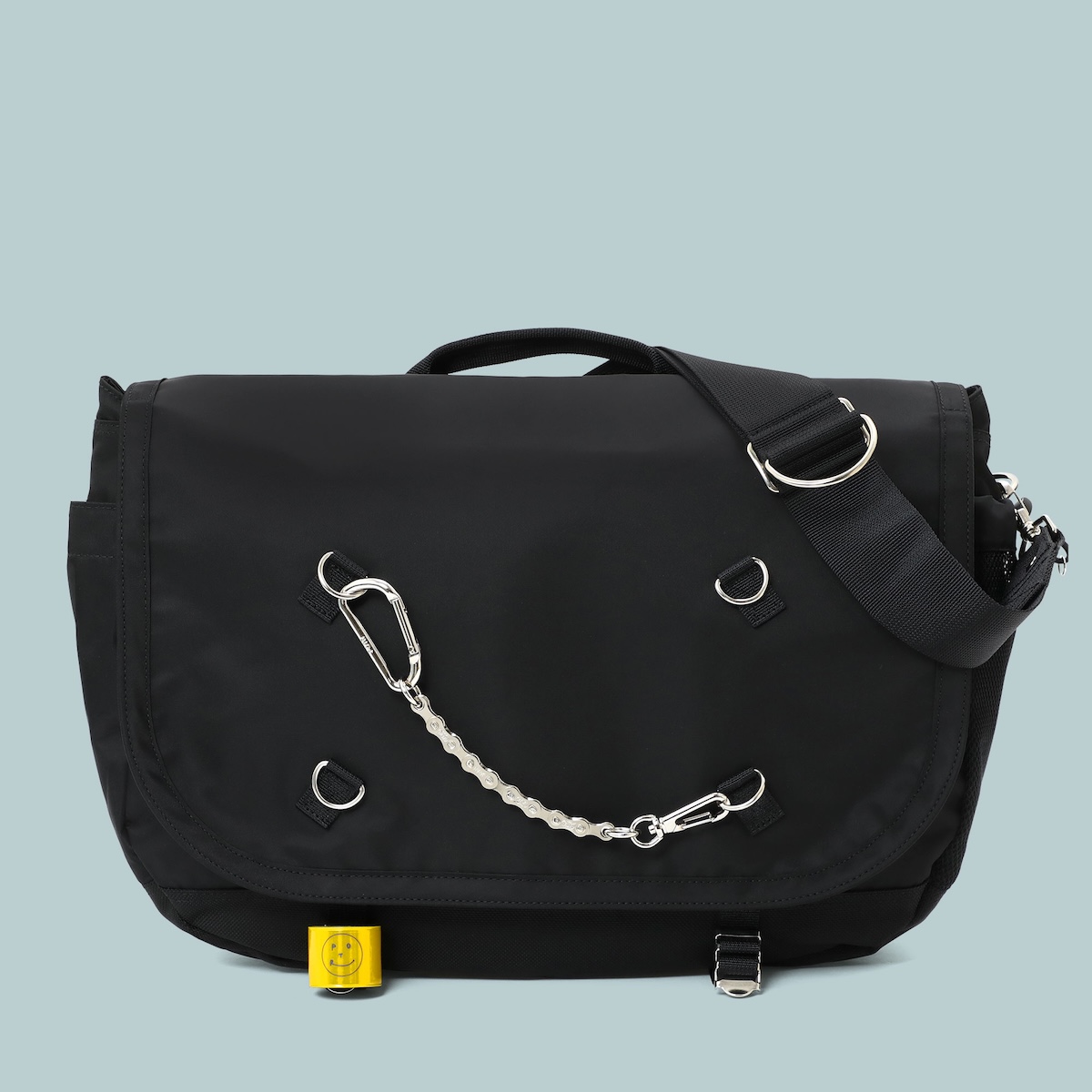 ポーター」が“ライド”のブラックカラーを数量限定で発売 オリジナル