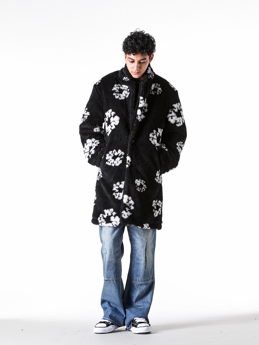 SAINT Mxxxxxx x DENIM TEARS 2024-25AW Collaboration Coat Styling