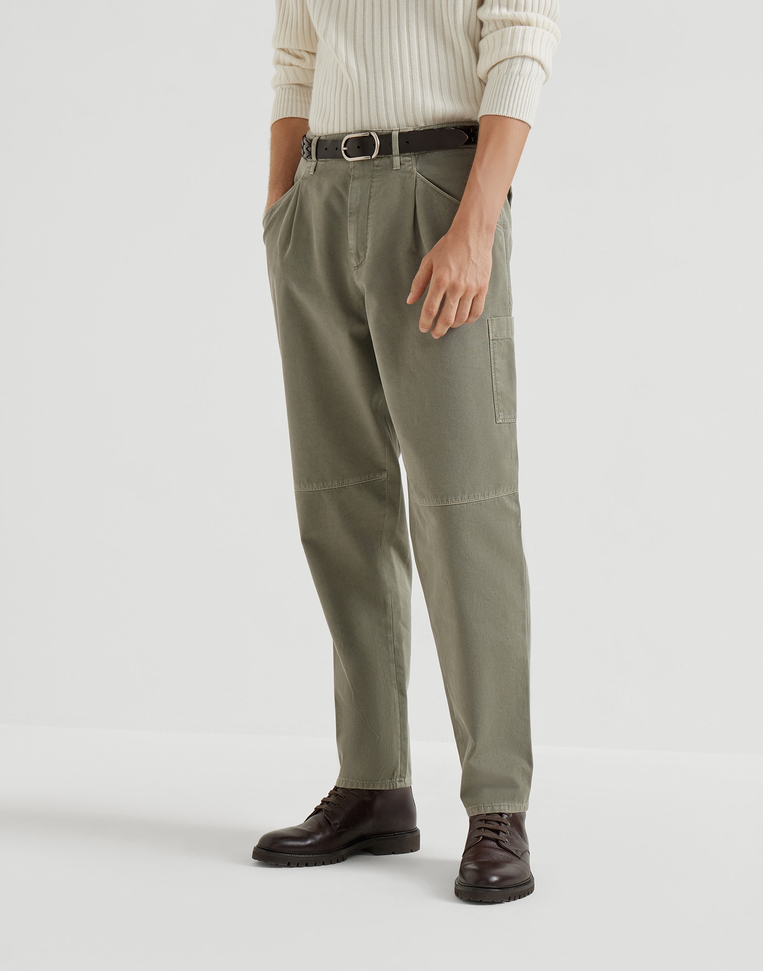 Ergonomic trousers for Man in Brown | Brunello Cucinelli