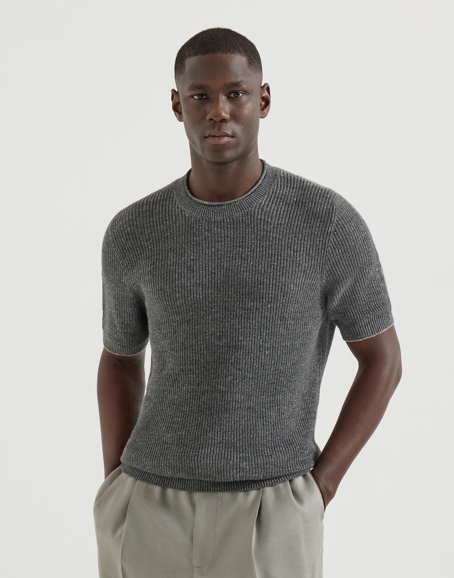 Linen and cotton T-shirt for Man in Dark Grey | Brunello Cucinelli
