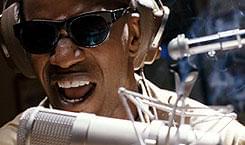 Ray レイ 特集: About Ray Charles～偉大なるミュージシャン(1) - 映画.com