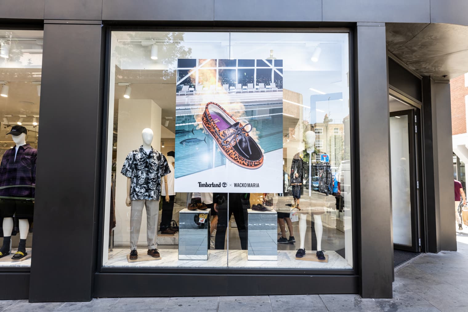 CRATE DIGGING IN-STORE WITH TIMBERLAND X WACKO MARIA | END. (GB)