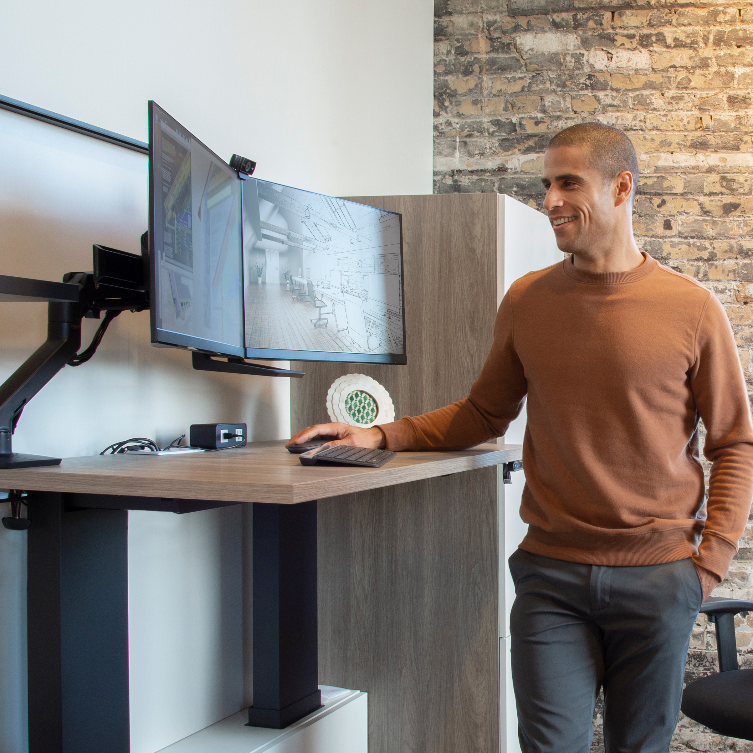 HXデスクデュアルモニターアーム | 45-476 | Ergotron