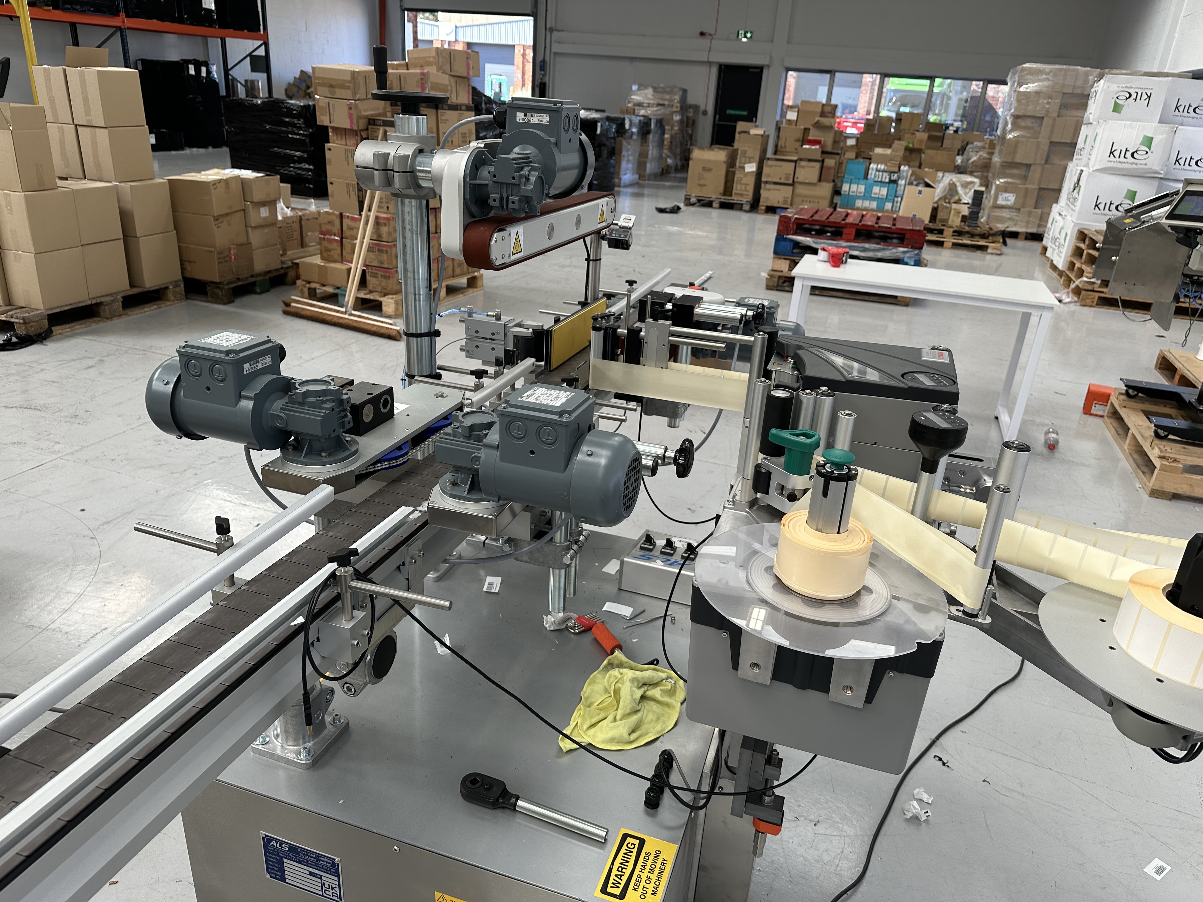 High-Speed Print & Apply Labeller Used machines - Exapro