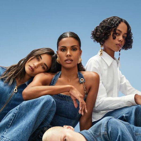 The '90s are back — and so is The Gap - FashionNetwork USA