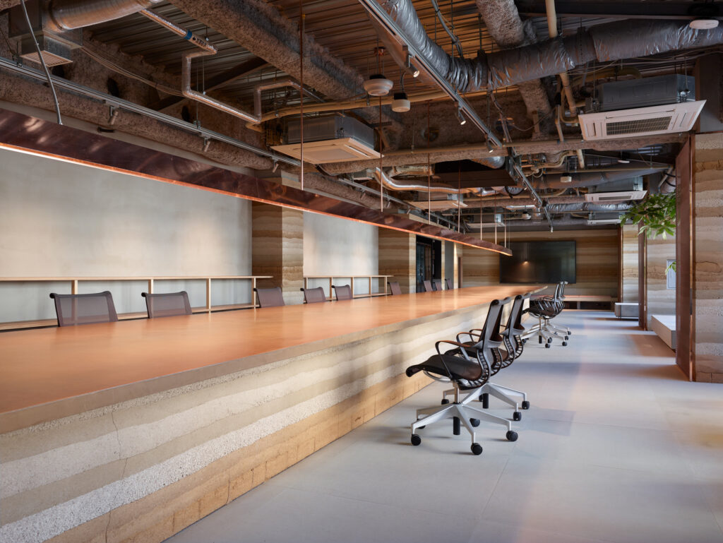 d9c6169c-2e19-4399-9570-