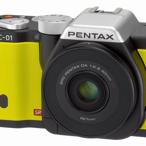 マーク・ニューソンとコラボレーション！ デジタル一眼「PENTAX K-01