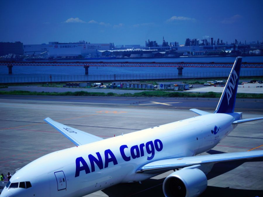 ANAの新型貨物機がスゴい！──新型ボーイング777F型機就航！ | GQ JAPAN