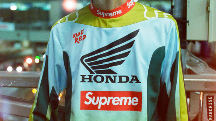 シュプリームが「HONDA」「FOX RACING」とトリプルコラボ！ | GQ JAPAN
