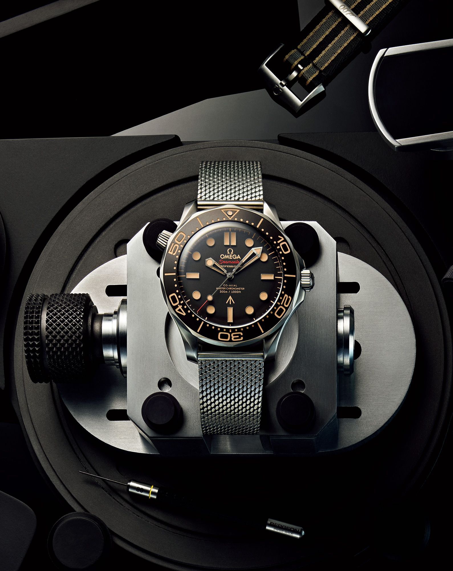 ダニエル・クレイグもデザインに参加！──「ザ・ボンド・ウォッチ」が