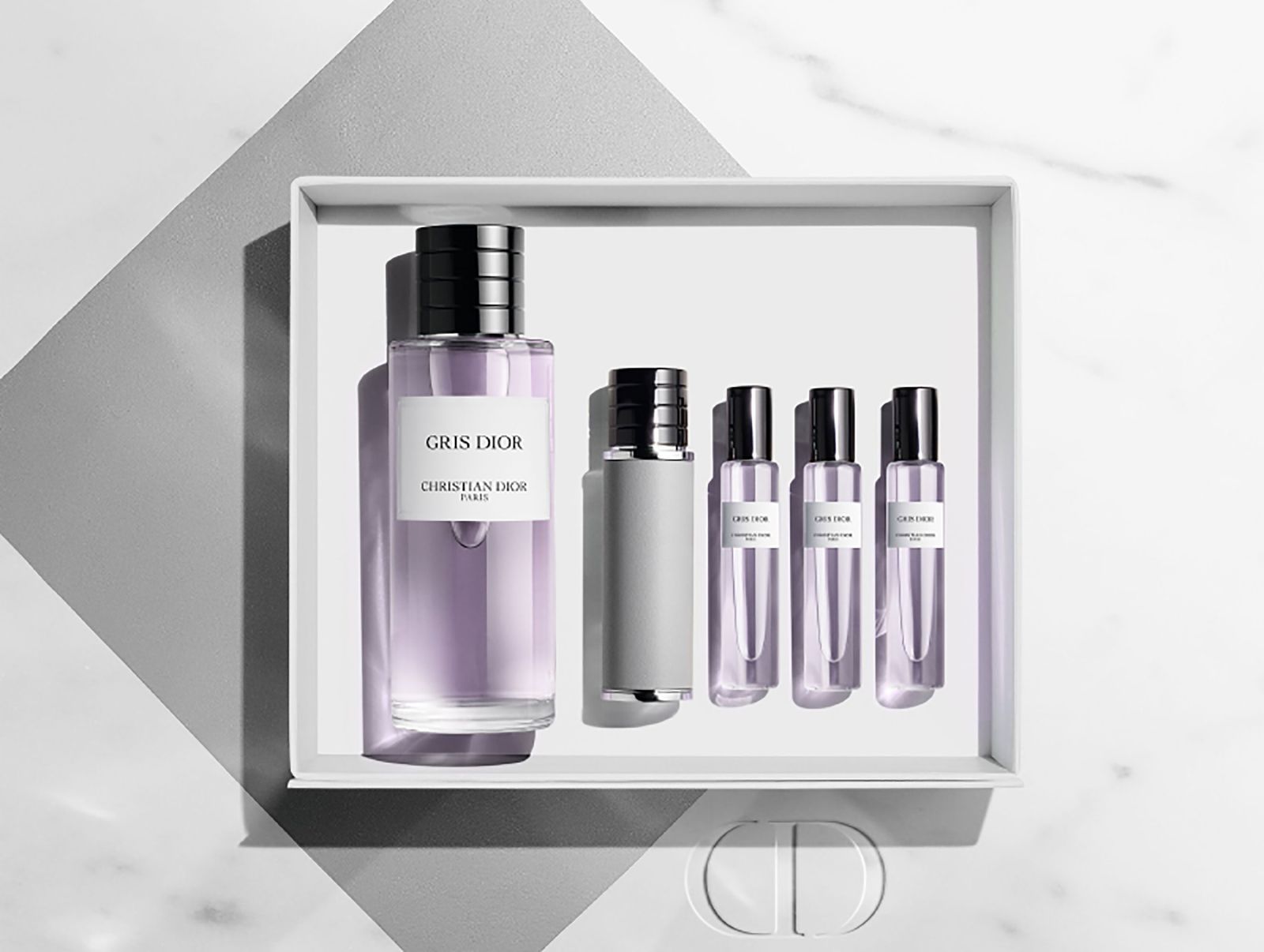 メゾン クリスチャン ディオールからカラフルなトラベルスプレーが登場