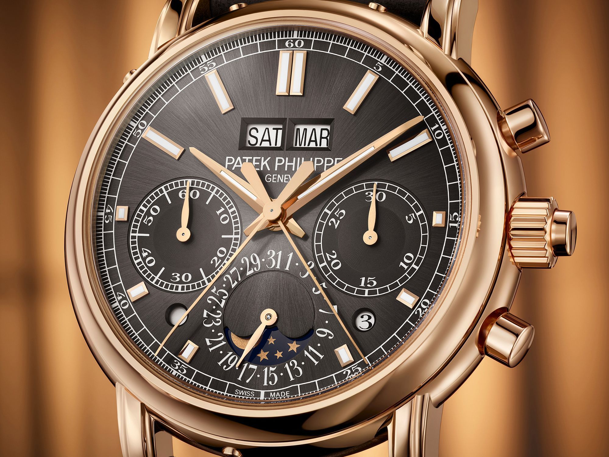 これぞ、スペシャル・ワン！傑作にグレー文字盤の新色！──パテック