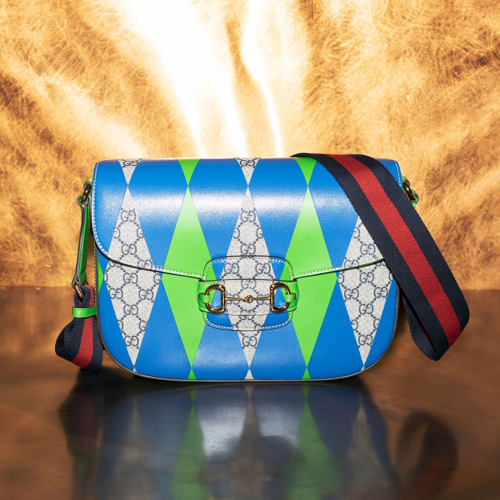 グッチの2022年新作バッグは、華やかさがいい！──特集：「バッグと