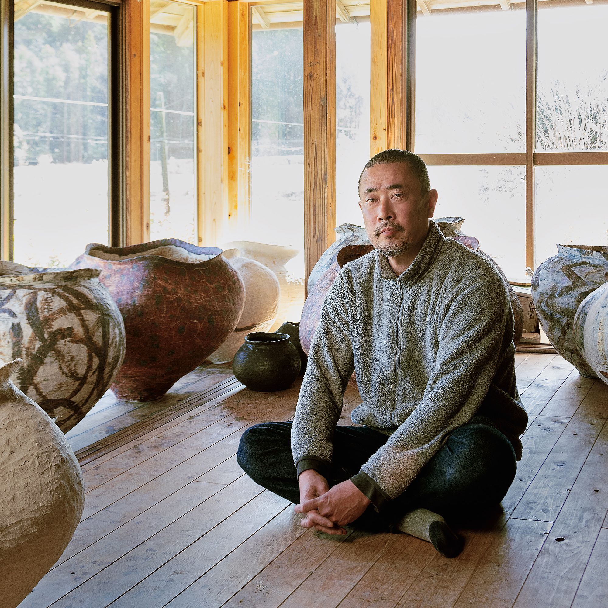 浜名一憲の、時間を超越した壺という芸術 ──グローバル・クリエイ