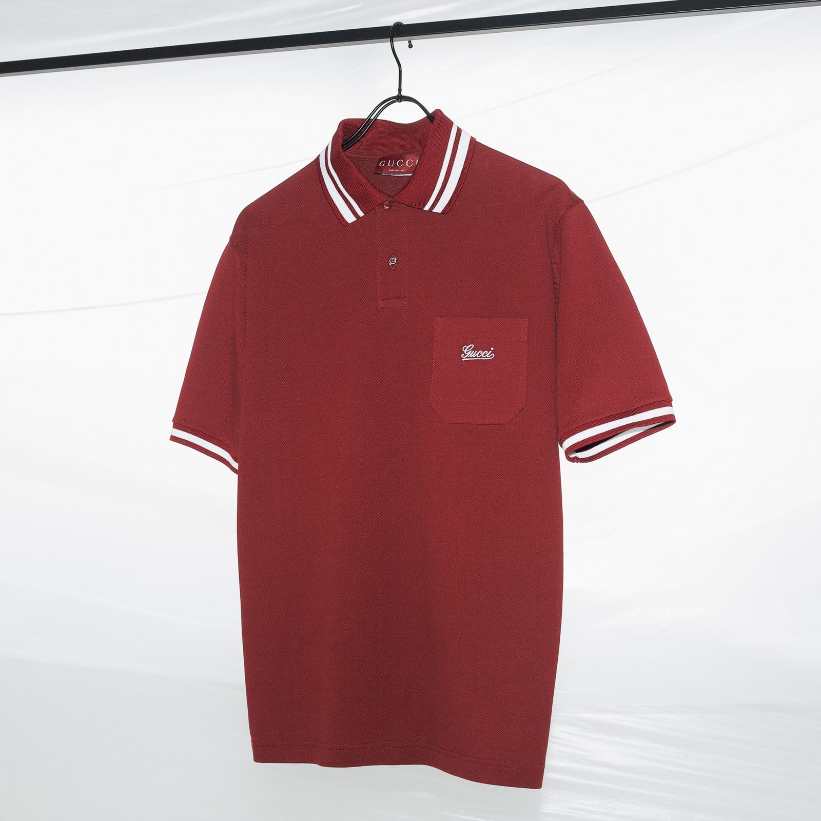 グッチのロゴが映えるTシャツに注目！──秋のショートスリーブ、なに