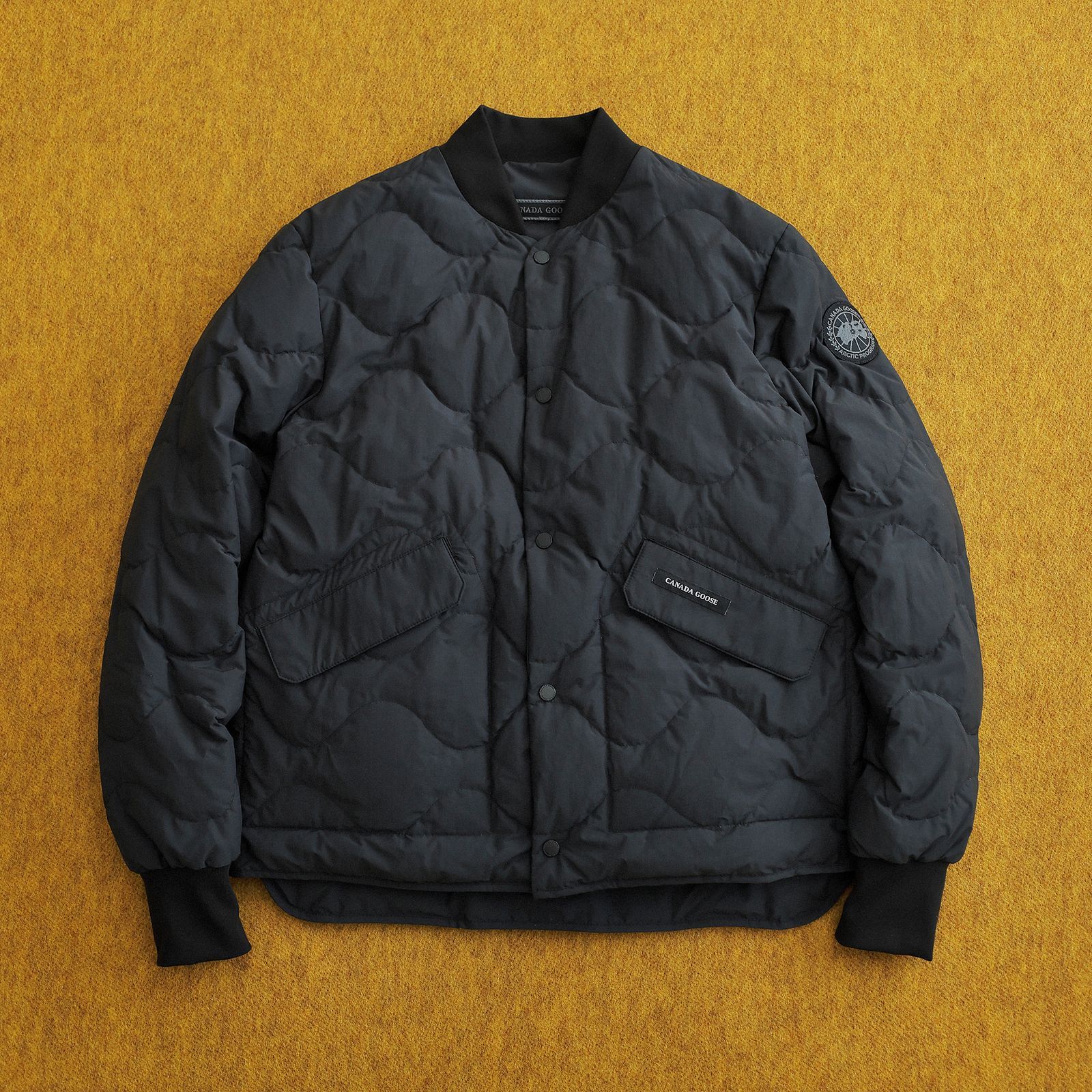 今年はモノトーンで魅せるカナダグース──特集：今年のダウン