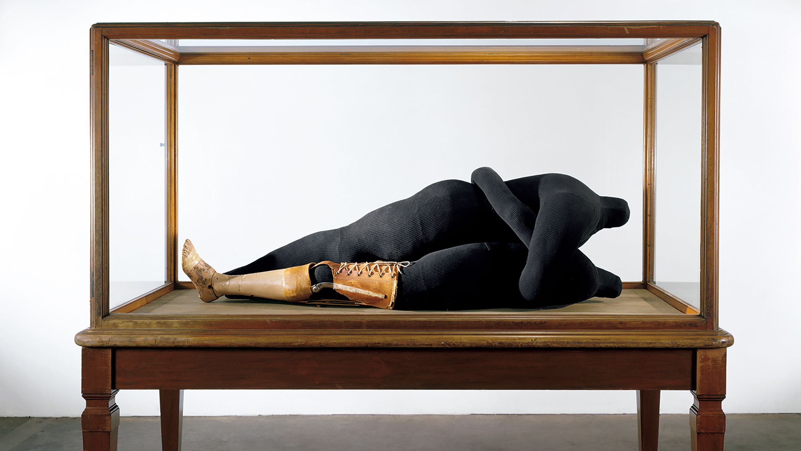 相反する感情の本質を作品に込めた、ルイーズ・ブルジョワという生き方