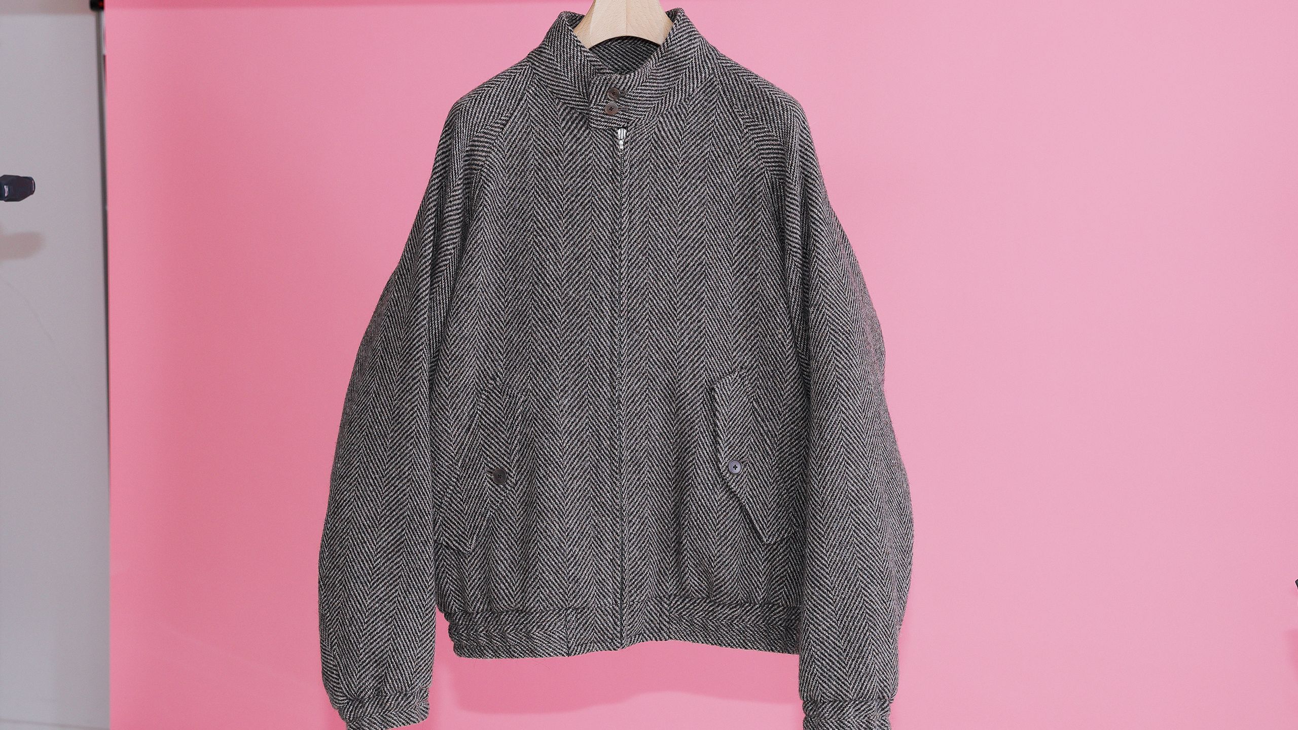 上質素材で作る柔らかい世界観のオーラリー──特集：ロングがショート