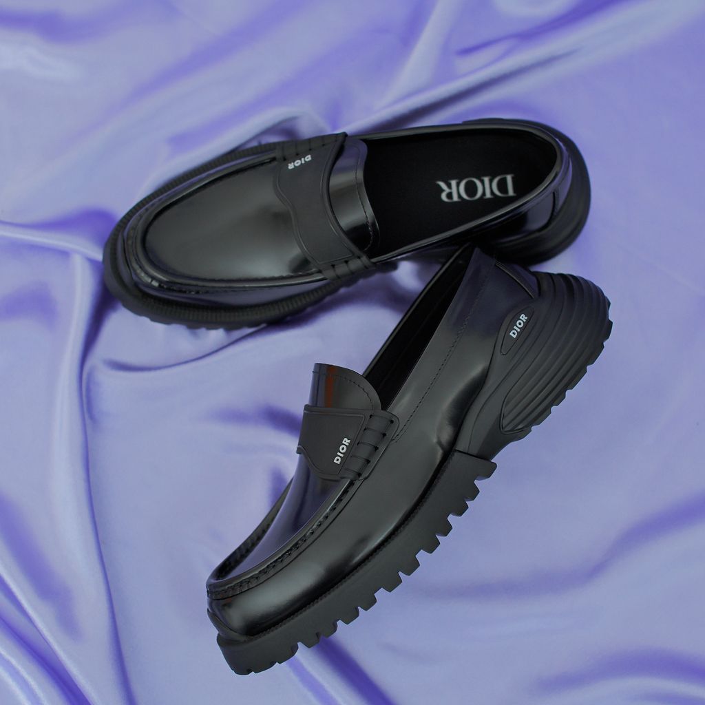 ギャラリー：バレエの軽やかさを宿すディオール──特集：2024年の冬に