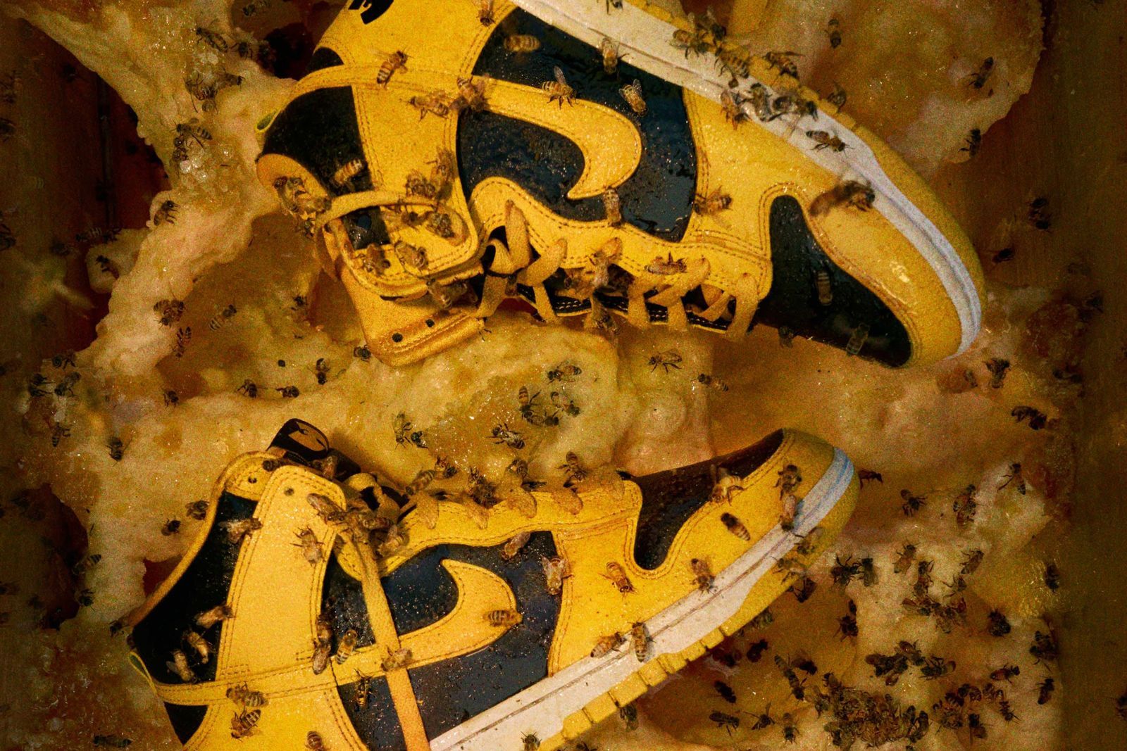 ナイキ×ウータン・クランのコラボスニーカーが25年ぶりに復活！──GQ