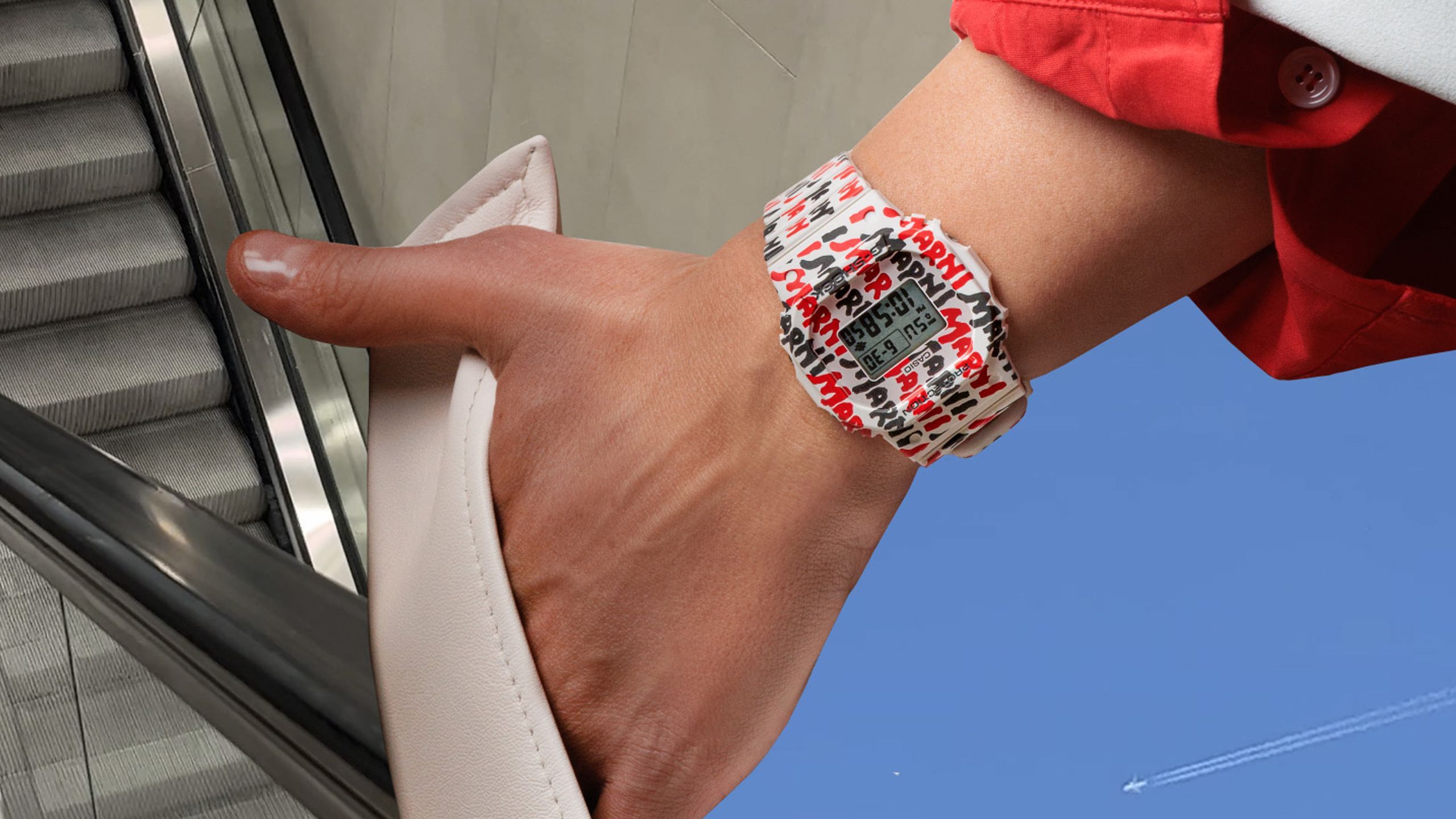 マルニ×G-SHOCKのコラボウォッチ発売──鮮烈なグラフィックで時を遊ぶ