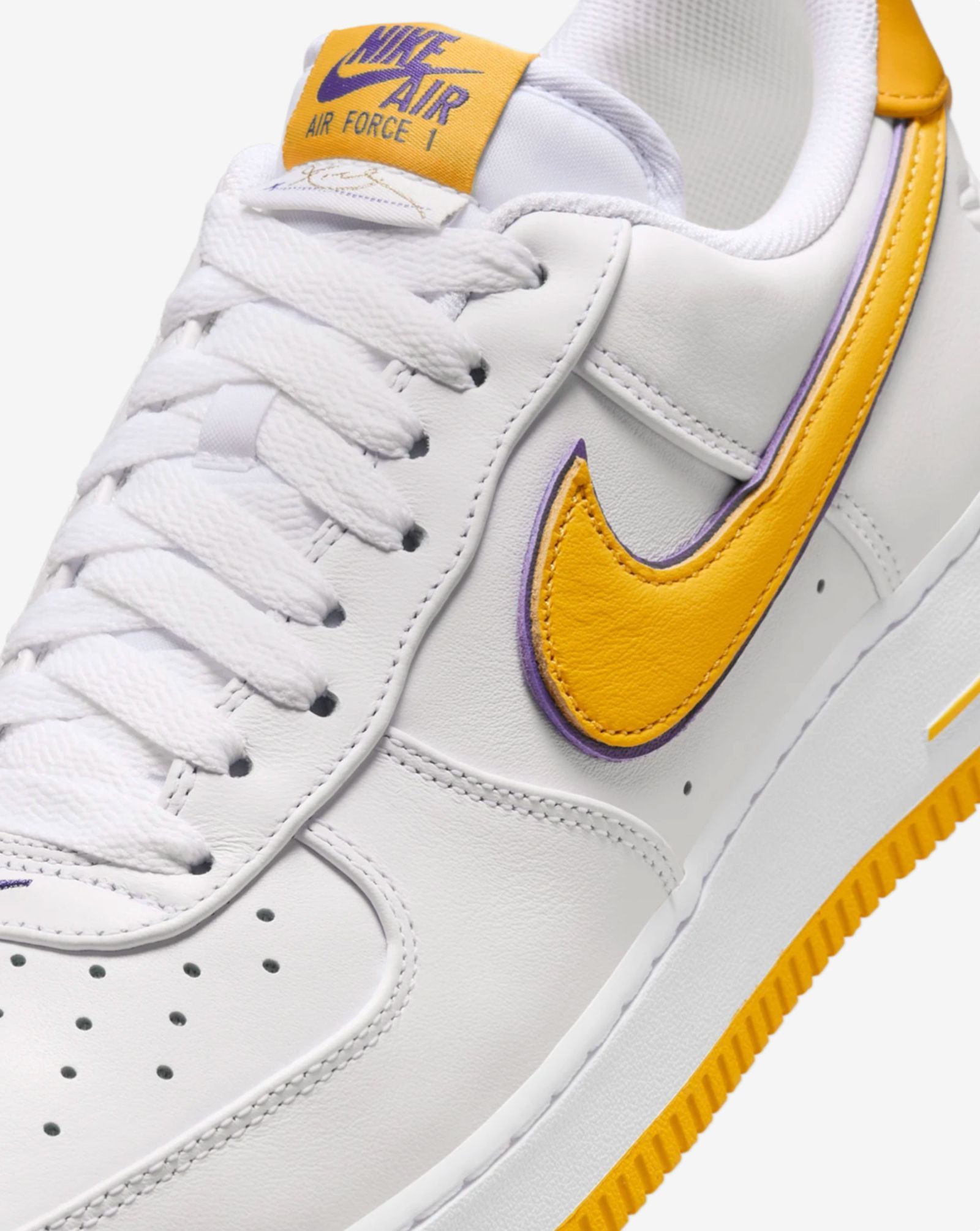 ロサンゼルス・レイカーズのカラーを纏った「エア フォース 1 LOW x