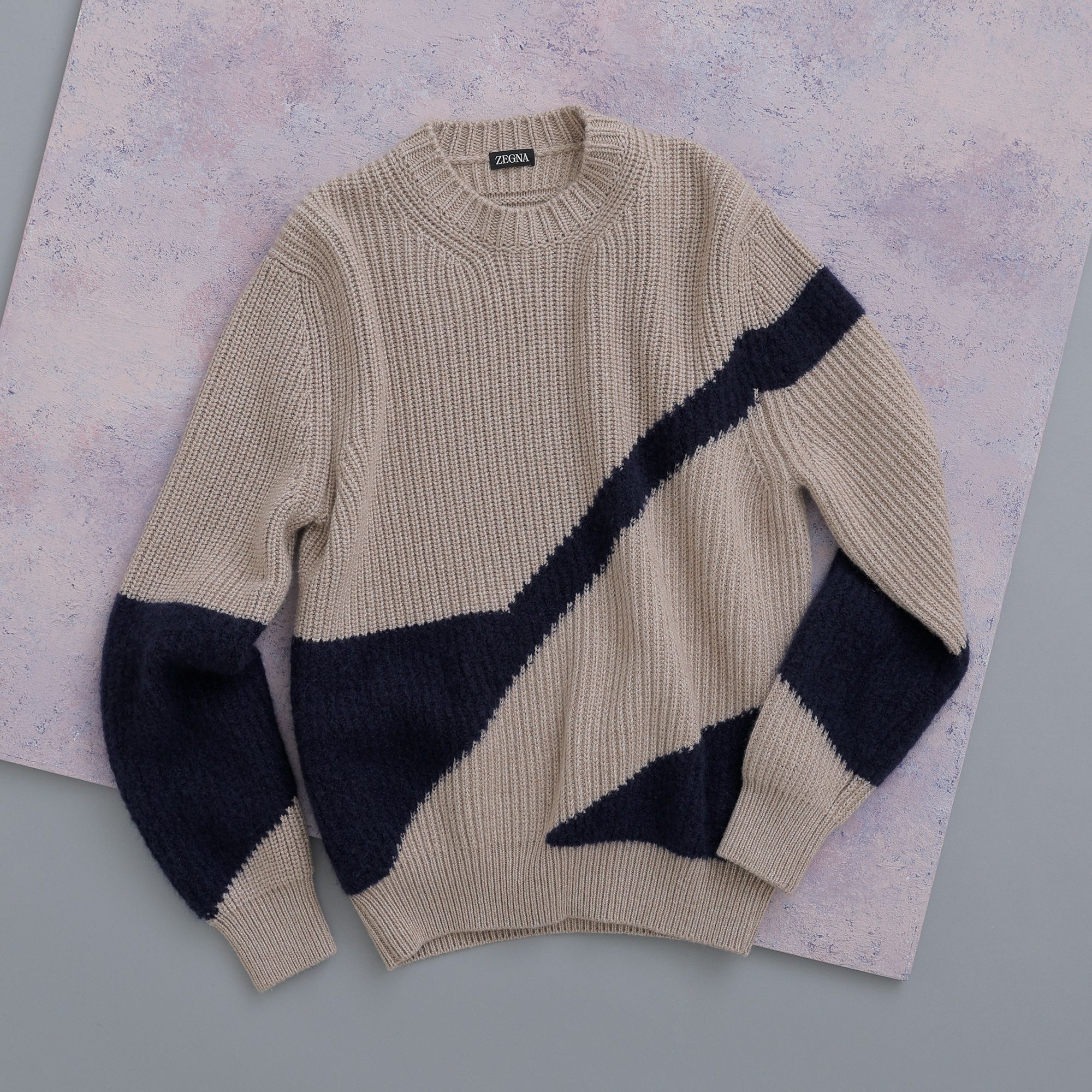 極上のカシミヤで魅了するゼニア──特集：ローゲージかハイゲージか