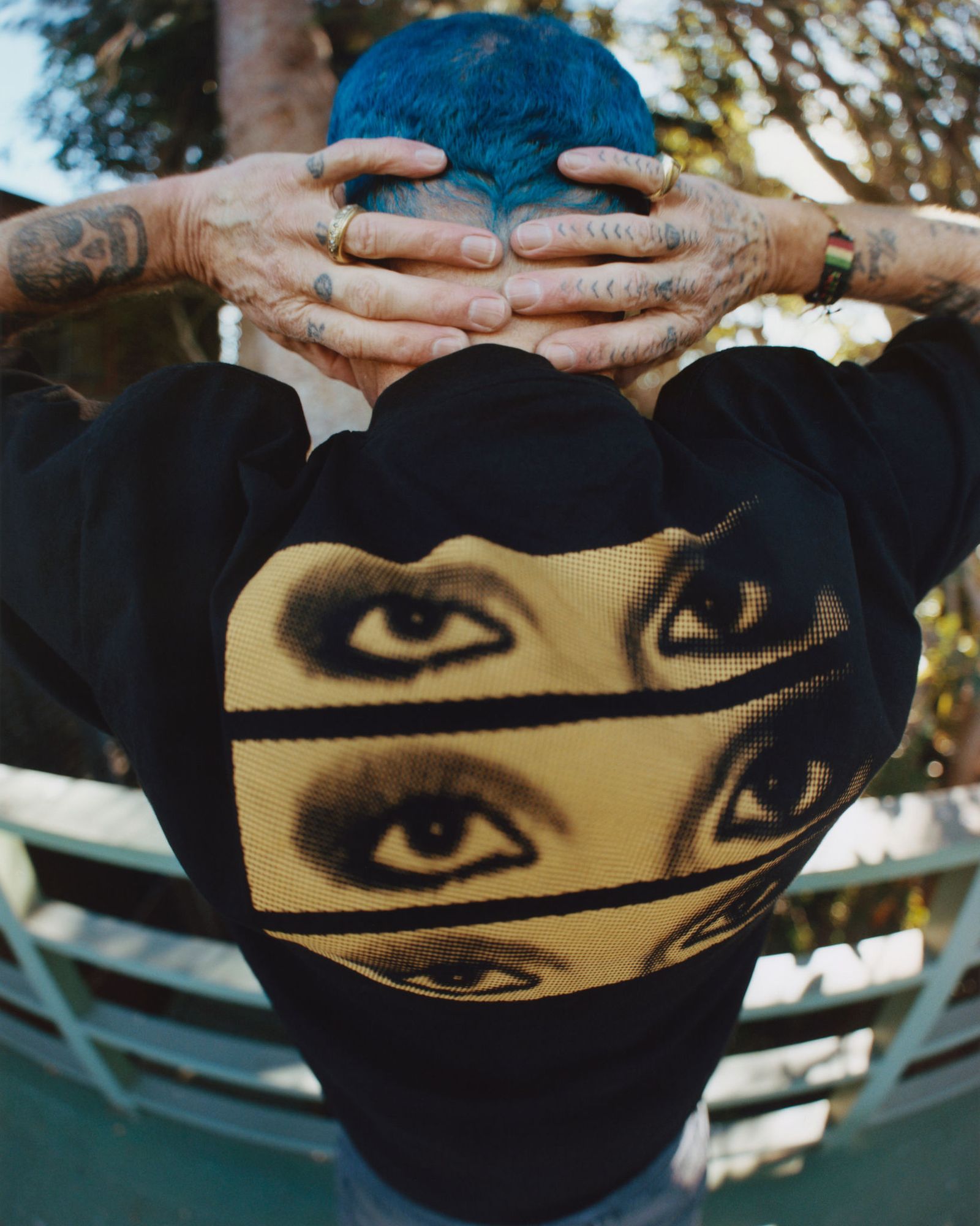 アンダーカバーがデビュー35周年を記念し、リーバイス®との