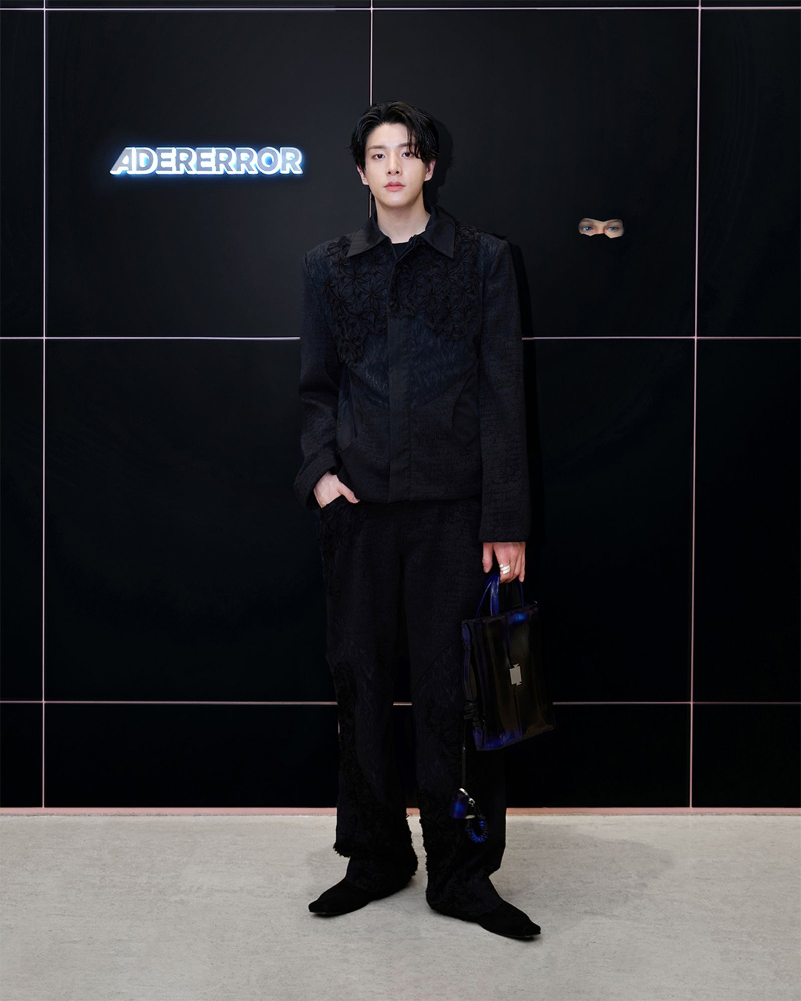 ENHYPENのソンフンとジェイクが「ADERERROR PLUG SHOP HANKYU UMEDA