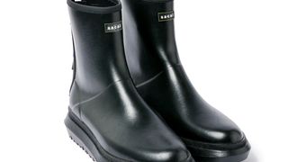 ギャラリー：梅雨のスタイルを格上げするサカイのラバーブーツが登場