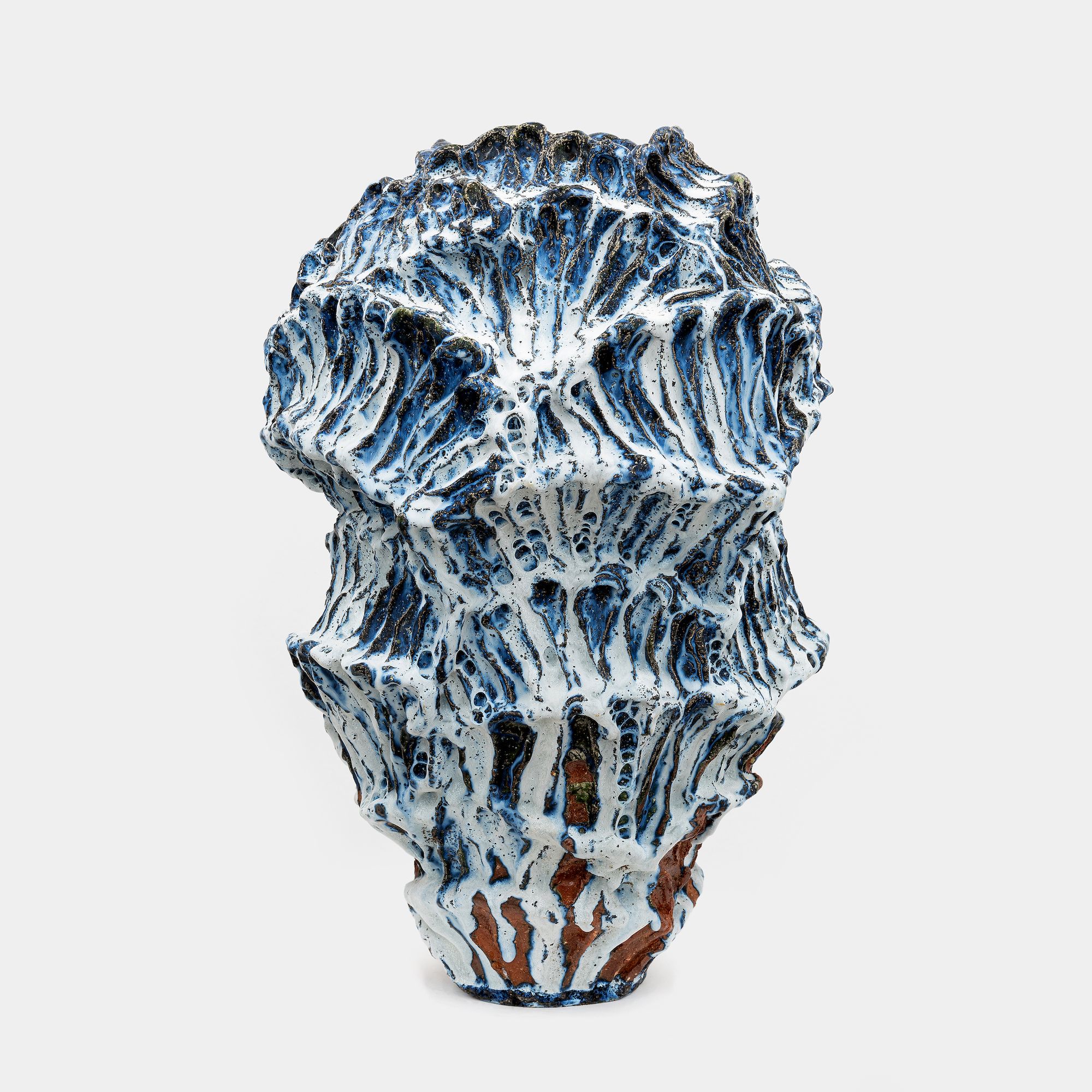 陶芸家・星野暁と安永正臣。ふたりの『泥の海、炎の壁』展が京都で開催