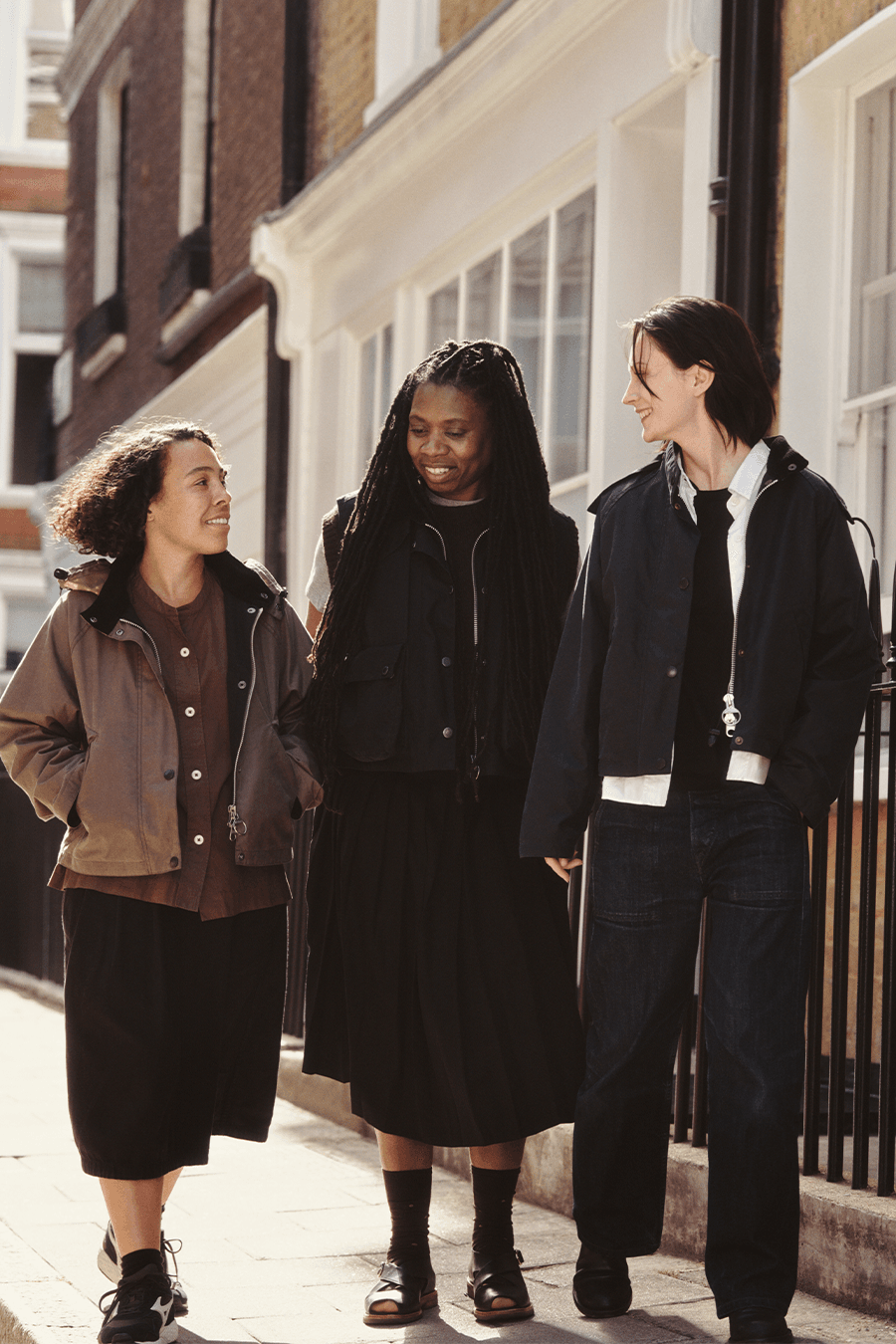 マーガレット・ハウエルがバブアーとの4度目のコラボレーションを発表