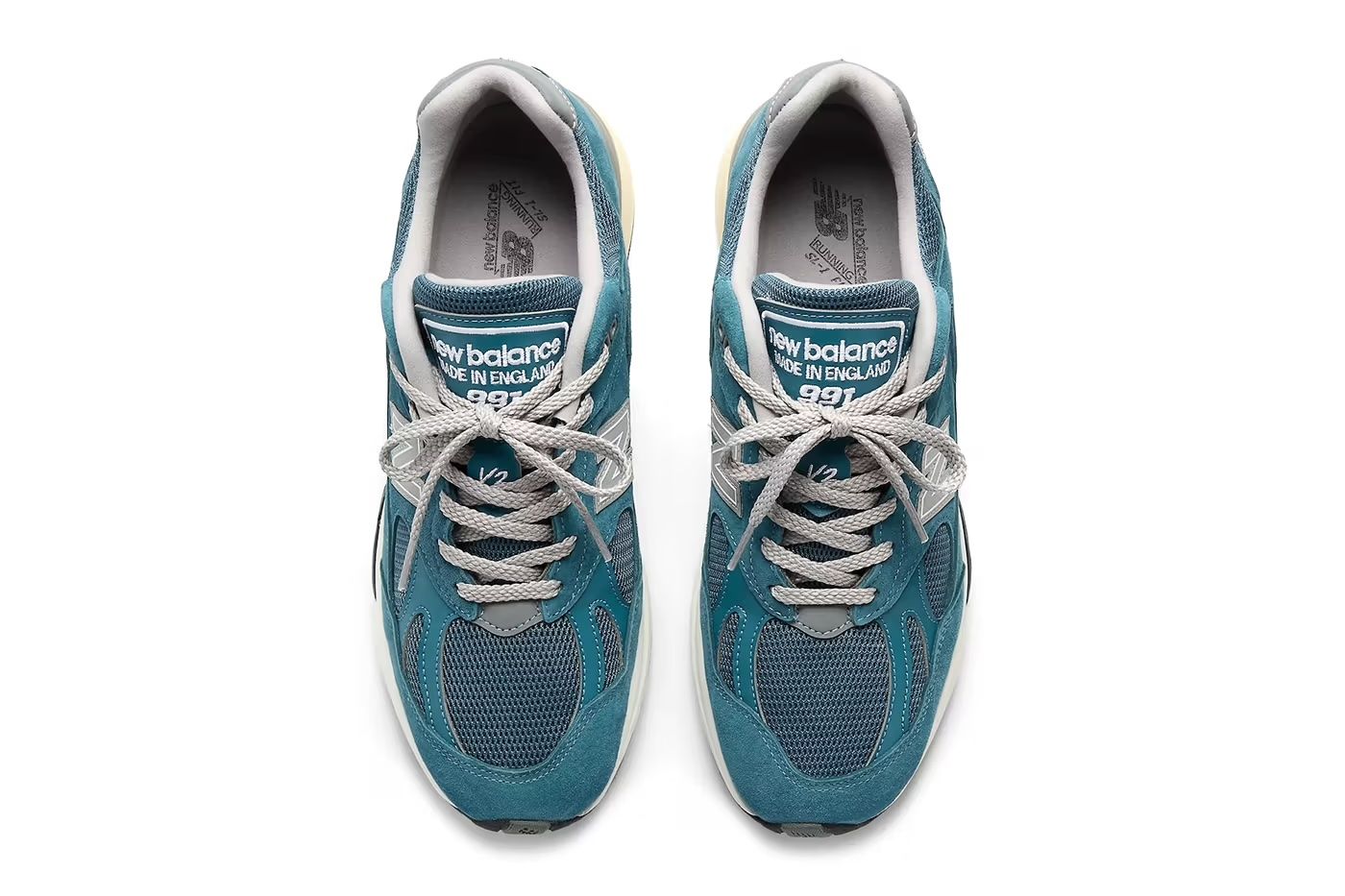 ニューバランス「991v2」がタペストリーのようにエレガントなブルーを