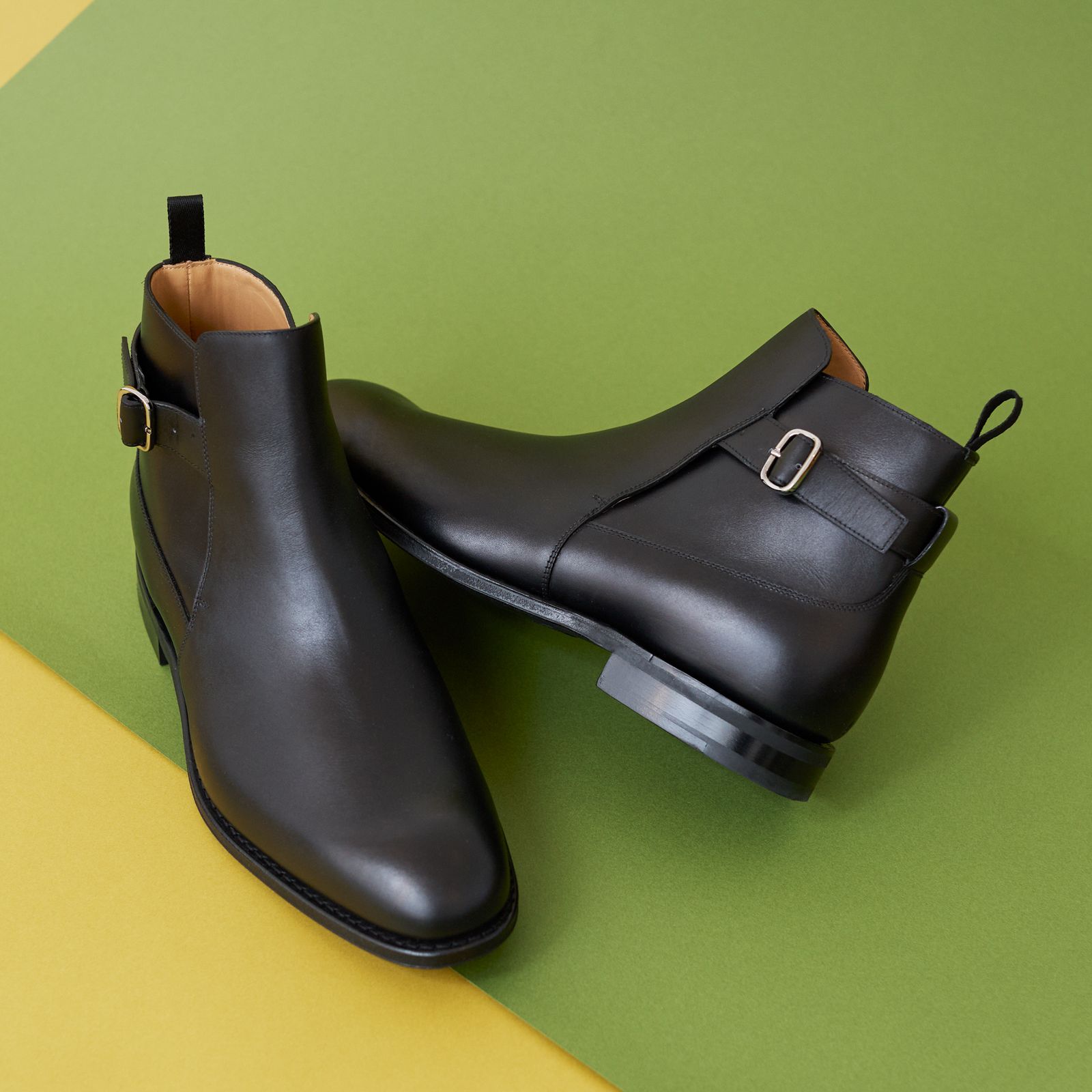 英国の伝統とともに進化するチャーチ──冬の決定打、ブーツ＆レザー