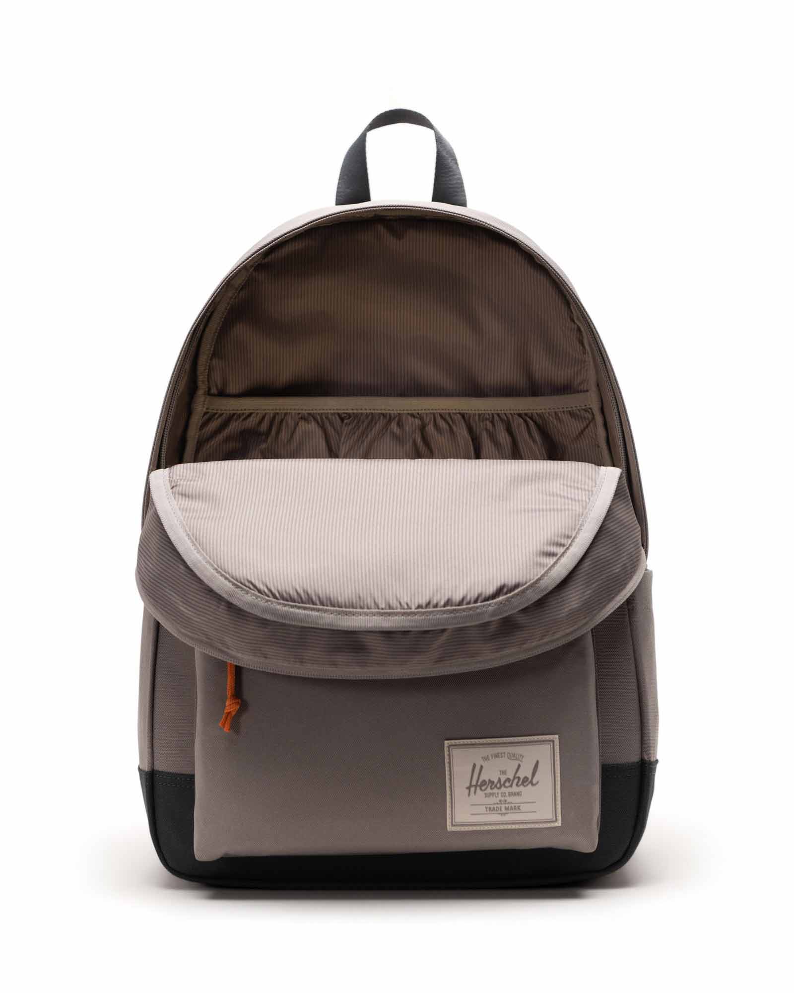 Herschel Classic™ XL Backpack Raven Crosshatch | Herschel Supply Co.