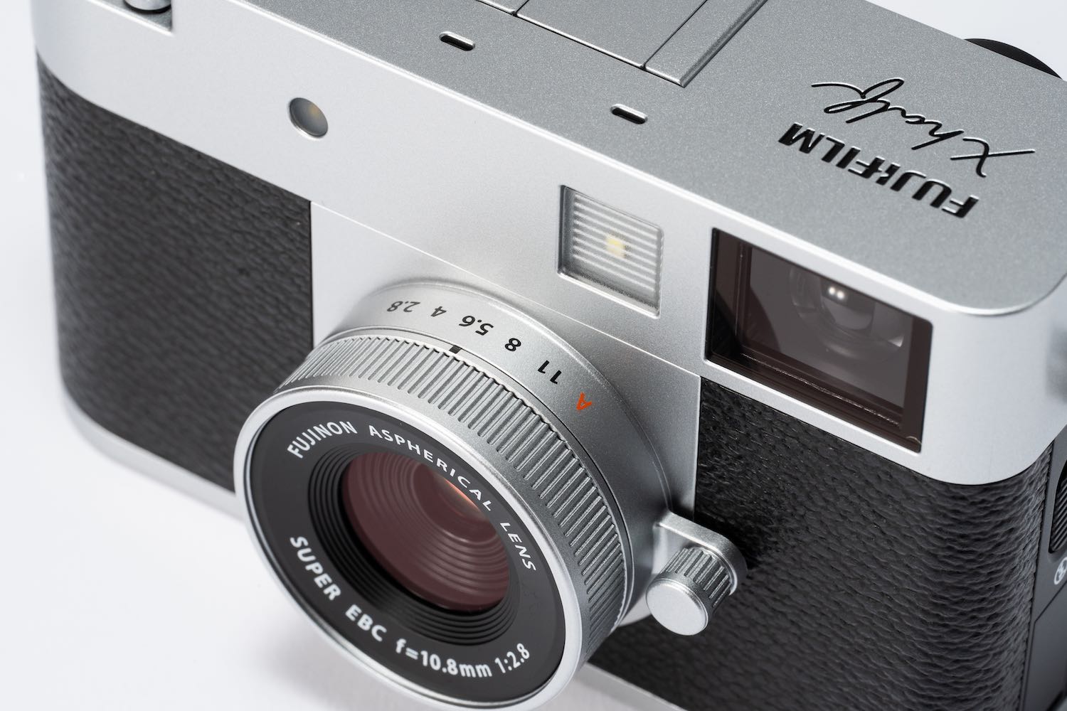 Fujifilm Introduces the X Half: A Modern Take on the Half-Frame