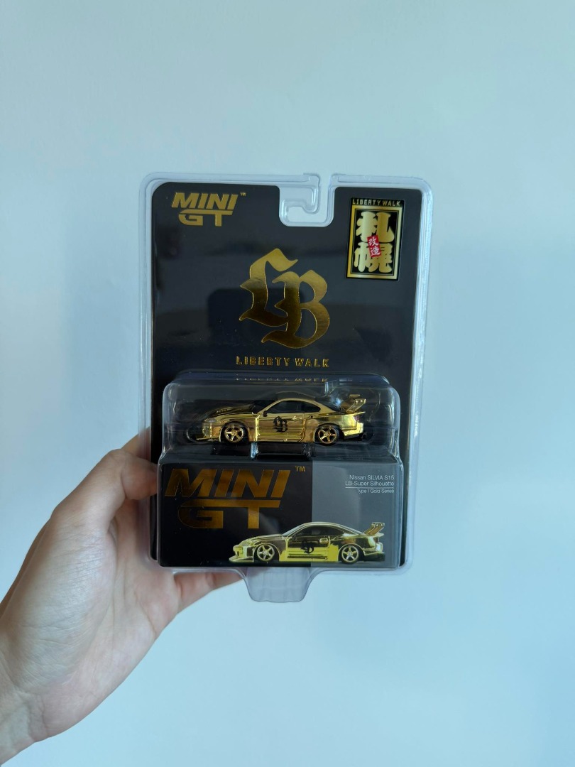 Mini GT Liberty Walk Sapporo Grand Opening Gold Chrome Nissan S15