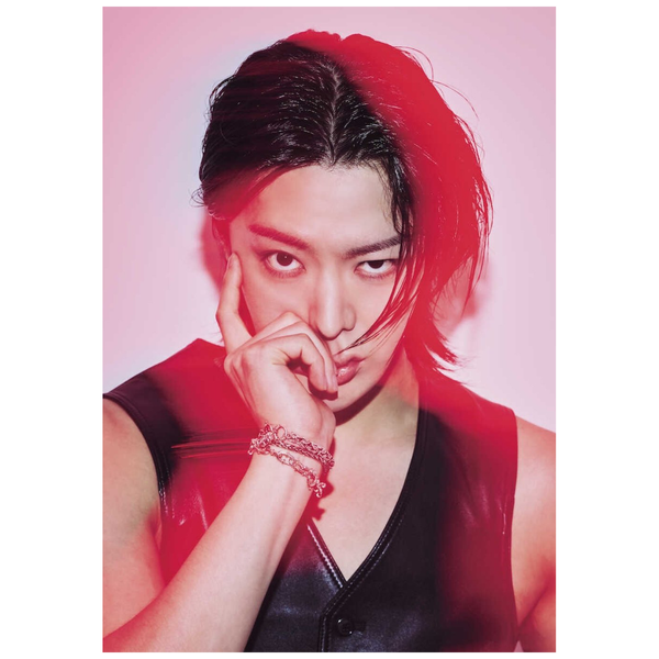 jp.ktown4u.com : [フォトブック] YUTA - [中本悠太 写真集 : 今]