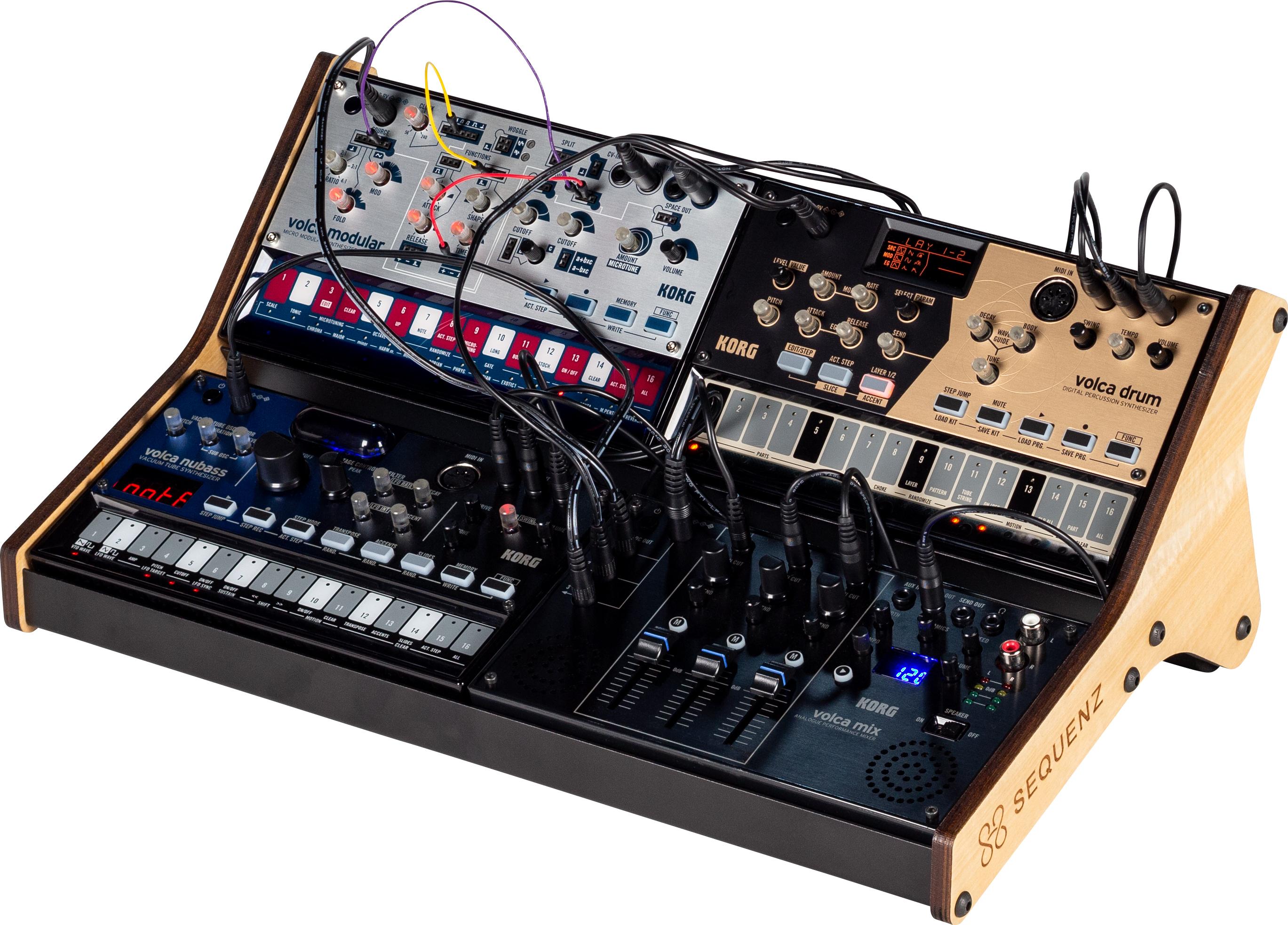 真空管オシレーター採用の｢volca nubass｣。剥き出しのカッコよさが