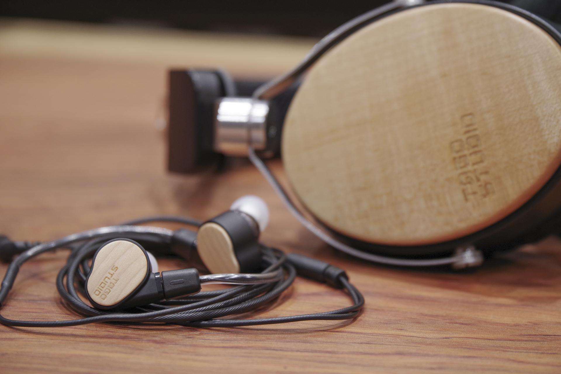 目指したのは｢持ち歩く究極のナチュラルサウンド｣。型破りなイヤホン