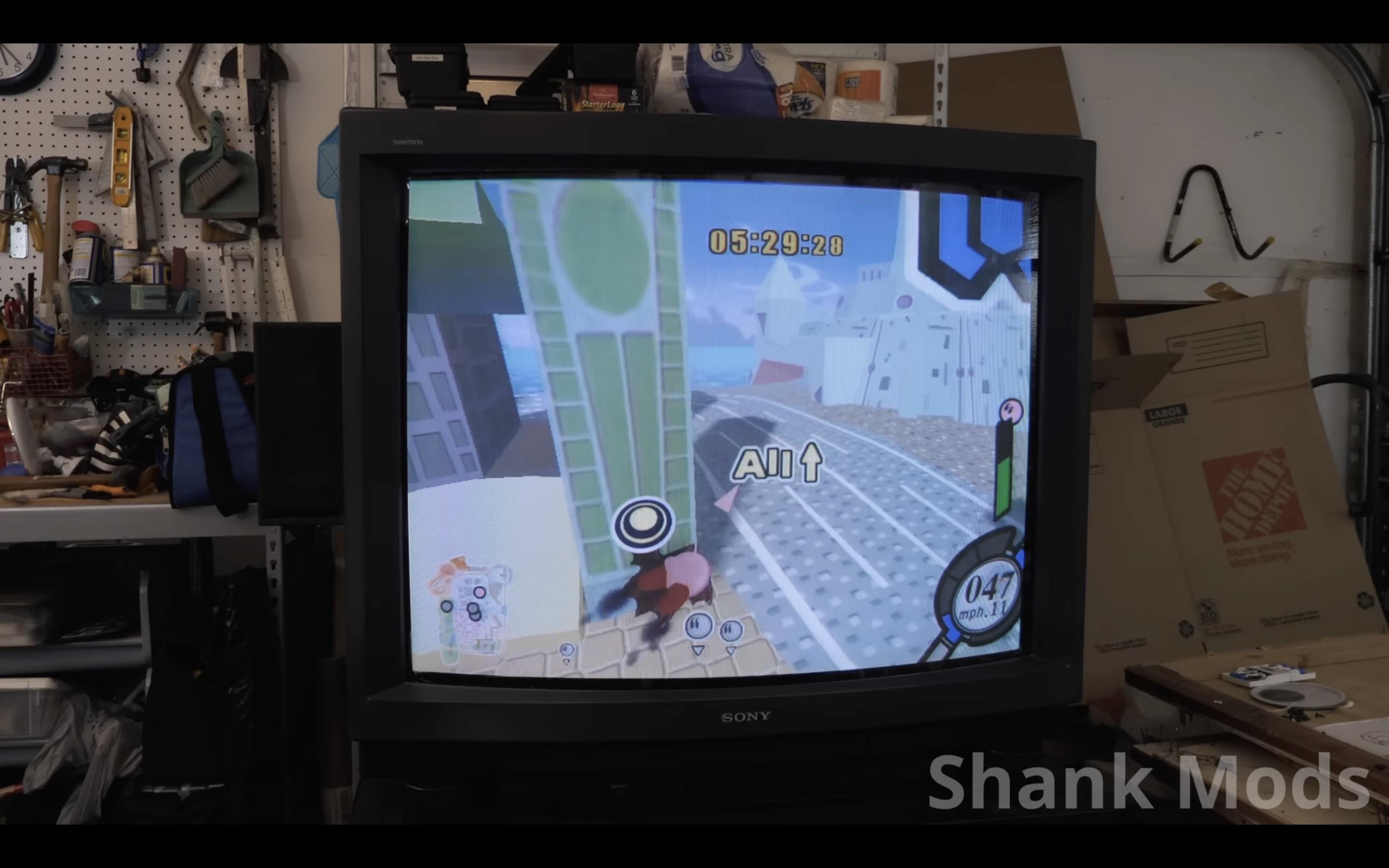 伝説のテレビ、ソニー製。それをすてるなんてとんでもない