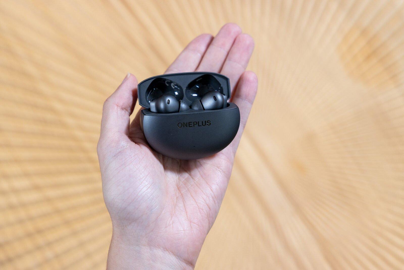 徹底比較。OnePlus Buds 4とNothing Ear、買うならどっち