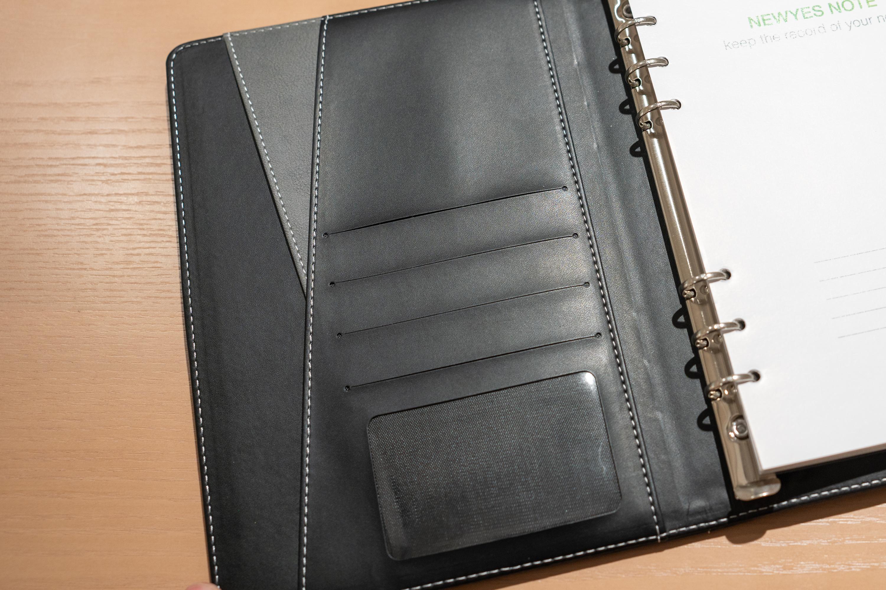 タブレット手書きとはまた違う。ノートの書き心地でデジタル管理できる